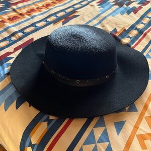 Frye Black Wide Brim Wool Felt Hat